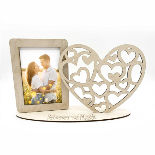 Egyedi Fa Képkeretek és Lézerkivágott Fényképtartók